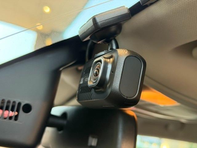 ジープ・レネゲード リミテッド 革シート ナビバックカメラ フルセグTVチューナー LEDヘッドライト 前後ドラレコ(35枚目)