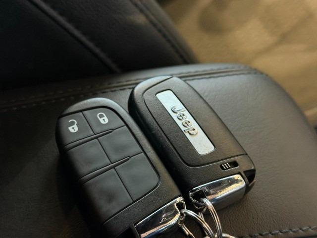 ジープ・コンパス ロンジチュード ナビ バックカメラ フルセグTVチューナー ハーフレザー LEDヘッドライト(17枚目)