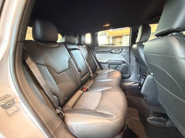 ジープ・コンパス ロンジチュード ナビ バックカメラ フルセグTVチューナー ハーフレザー LEDヘッドライト(44枚目)