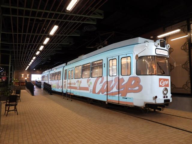 208 GT 6速マニュアル エアコン ETC 純正アルミホイール クリアランスセンサー クルーズコントロール パノラミックガラスルーフ(3枚目)