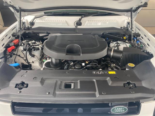 ディフェンダー ９０Ｘ－ダイナミックＨＳＥ　Ｄ３５０　電子制御エアサスペンション　２２インチＡＷ　クリアサイトビューミラー　フロントセンターコンソールクーラーＢＯＸ　コールドクライメートパック　オフロードパック　エクステンデッドブラックエクステリアパック（24枚目）