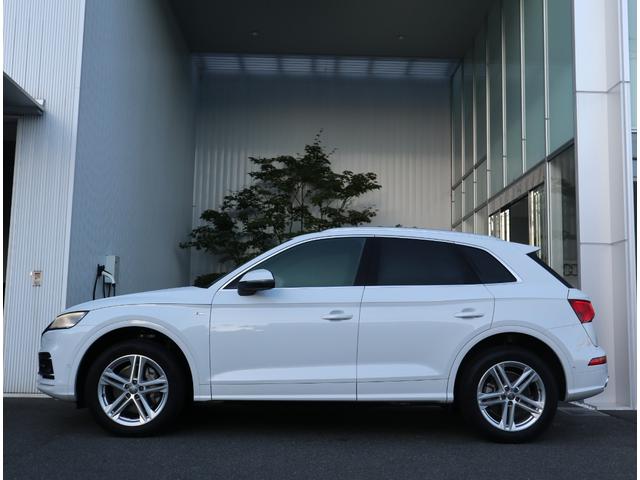 Q5 40TDIクワトロ スポーツ マトリクスLED サイド/レーン/トラフィック/リヤクロスアシスト サラウンドカメラ マルチアンビエントライト アルカンターラレザー アダプティブクルーズコントロール アシスタンス 19AW(21枚目)