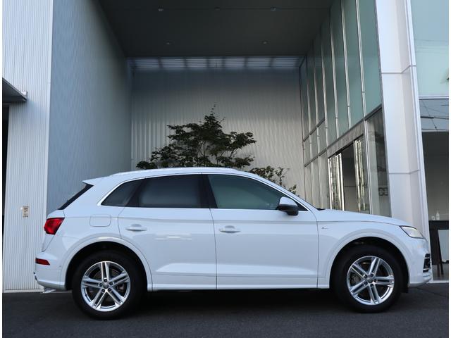 Q5 40TDIクワトロ スポーツ マトリクスLED サイド/レーン/トラフィック/リヤクロスアシスト サラウンドカメラ マルチアンビエントライト アルカンターラレザー アダプティブクルーズコントロール アシスタンス 19AW(22枚目)