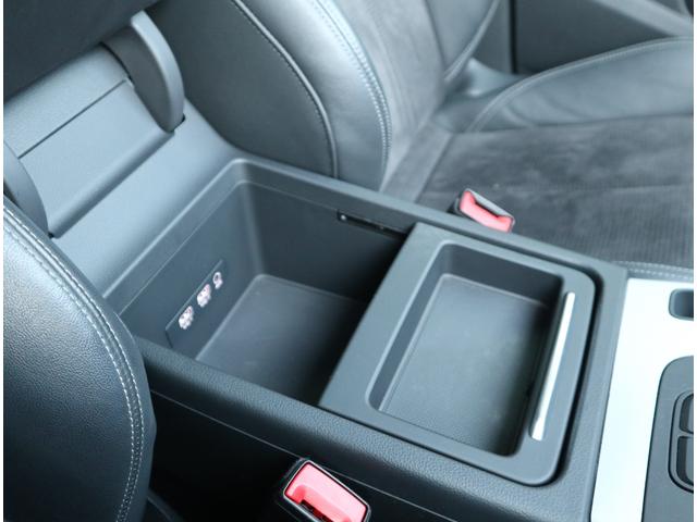 Q5 40TDIクワトロ スポーツ マトリクスLED サイド/レーン/トラフィック/リヤクロスアシスト サラウンドカメラ マルチアンビエントライト アルカンターラレザー アダプティブクルーズコントロール アシスタンス 19AW(55枚目)