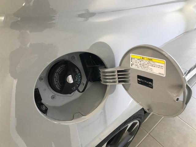 コンペティツィオーネ 5速MT 新車保証継承 カーボンシート(19枚目)