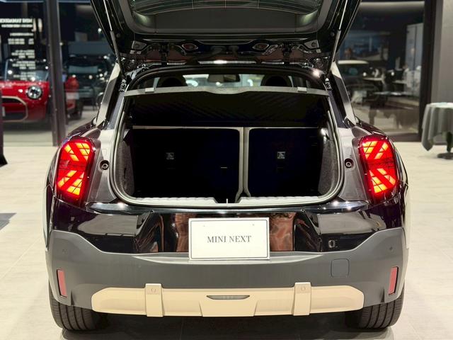 MINI エースマンSE フェイバリット・トリム MPKG 19インチアルミ AppleCarPlay サラウンドビューモニター バックモニター シートヒーター ドライブレコーダー スマートキー Harman/Kardon(8枚目)