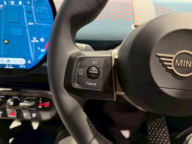 MINI エースマンSE フェイバリット・トリム MPKG 19インチアルミ AppleCarPlay サラウンドビューモニター バックモニター シートヒーター ドライブレコーダー スマートキー Harman/Kardon(14枚目)