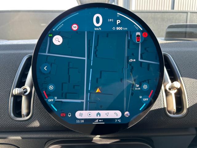 ＭＩＮＩ カントリーマンＣ　クラシック・トリム　ＣＬＡＳＳＩＣＴＲＩＭ　М－ＰＫＧ　１８インチアルミ　純正ナビ　バックカメラ　ＥＴＣ　シートヒーター　ステアリングヒーター（40枚目）