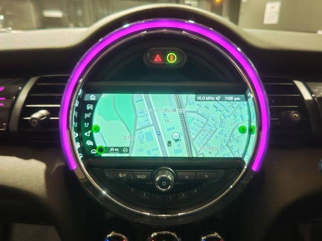 ＭＩＮＩ クーパーＳ　ＭＴ車　純正ナビ　本革シート　ＥＴＣ　ＬＥＤライト　Ｂｌｕｅｔｏｏｔｈ（22枚目）