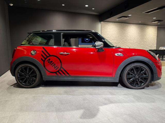 MINI クーパーSD ETC2.0 ドライビングモード切替 後期型 ユニオンジャックテールランプ17インチアルミホイール(3枚目)
