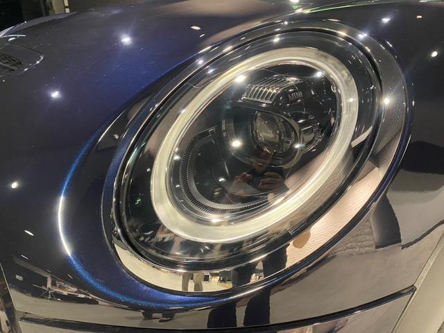 ＭＩＮＩ クーパーＳ　クラシック・トリム　シートヒーター　ヘッドアップディスプレイ　１７インチアルミ　純正ドラレコ前後（17枚目）