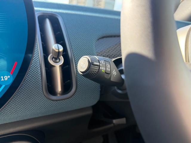 MINI カントリーマンD フェイバリット・トリム フェイバードトリム Mパッケージ 19インチカレイドスポーク 全方位カメラ ドラレコ(11枚目)