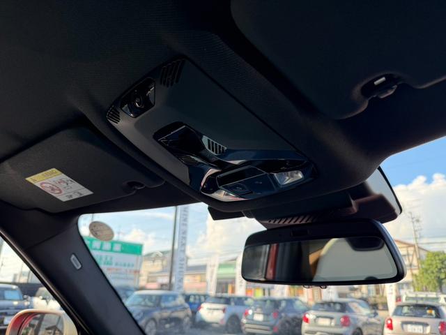 MINI カントリーマンD フェイバリット・トリム フェイバードトリム Mパッケージ 19インチカレイドスポーク 全方位カメラ ドラレコ(13枚目)