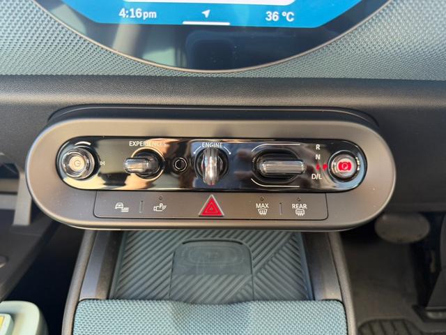 MINI カントリーマンD フェイバリット・トリム フェイバードトリム Mパッケージ 19インチカレイドスポーク 全方位カメラ ドラレコ(16枚目)