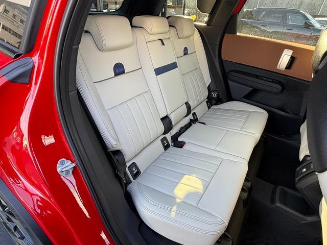 MINI カントリーマンD フェイバリット・トリム フェイバードトリム Mパッケージ 19インチカレイドスポーク 全方位カメラ ドラレコ(20枚目)