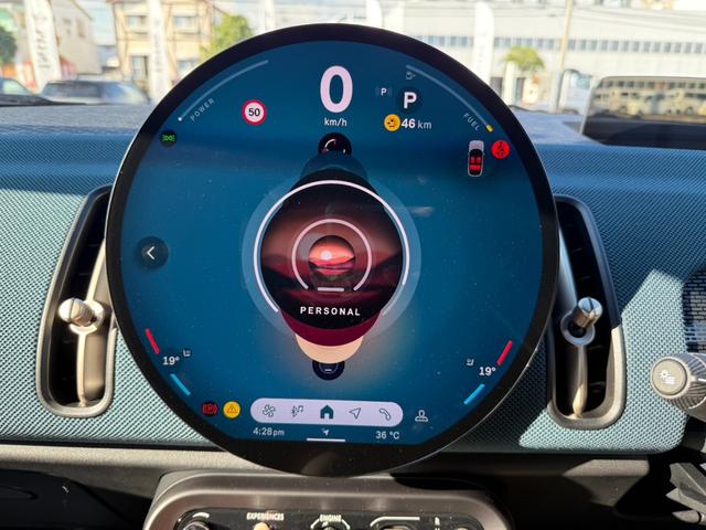 MINI カントリーマンD フェイバリット・トリム フェイバードトリム Mパッケージ 19インチカレイドスポーク 全方位カメラ ドラレコ(23枚目)