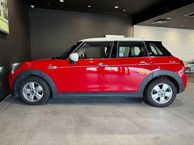 MINI クーパー ピカデリーエディション 限定車ピカデリー シートヒーター 純正レザーシート 純正15インチアルミホイール ETC(4枚目)