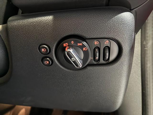 MINI クーパー ピカデリーエディション 限定車ピカデリー シートヒーター 純正レザーシート 純正15インチアルミホイール ETC(24枚目)