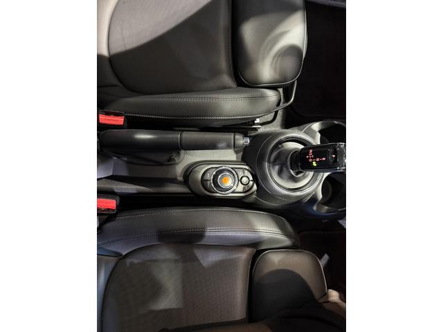 MINI クーパー ピカデリーエディション 限定車ピカデリー シートヒーター 純正レザーシート 純正15インチアルミホイール ETC(25枚目)