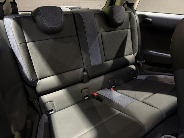 ＭＩＮＩ クーパーＳＥ　クラシック・トリム　クラシックトリム　ＥＴＣ２．０　アクティブクルーズコントロール　電気自動車　シートヒーター（22枚目）