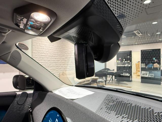 ＭＩＮＩ クーパーＳＥ　クラシック・トリム　クラシックトリム　ＥＴＣ２．０　アクティブクルーズコントロール　電気自動車　シートヒーター（24枚目）