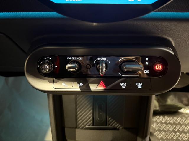 ＭＩＮＩ クーパーＳ　ジョン・クーパー・ワークス・トリム　ジョンクーパーワークストリム　１７インチアルミホイール　シートヒーター　ＥＴＣ２．０　パドルシフトつき（22枚目）