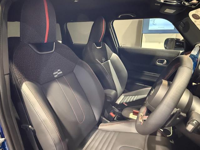 MINI クーパーS ジョン・クーパー・ワークス・トリム ジョンクーパーワークストリム 18インチアルミホイール シートヒーター ETC2.0 パドルシフトつき(24枚目)