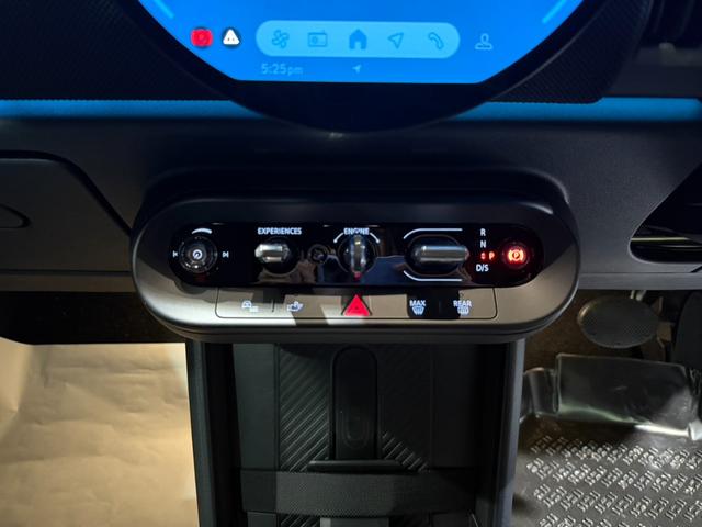 MINI クーパーS ジョン・クーパー・ワークス・トリム ジョンクーパーワークストリム 18インチアルミホイール シートヒーター ETC2.0 パドルシフトつき(27枚目)