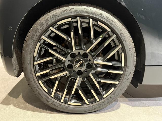 ＭＩＮＩ クーパーＳＥ　フェイバリット・トリム　フェイバリットトリム　ＥＴＣ２．０　アクティブクルーズコントロール　ＡＰＰＬＥ　ＣＡＲ　ＰＬＡＹ（9枚目）