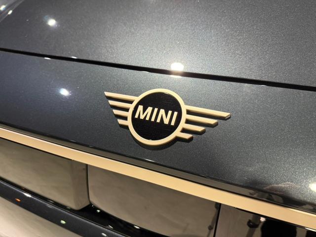 ＭＩＮＩ クーパーＳＥ　フェイバリット・トリム　フェイバリットトリム　ＥＴＣ２．０　アクティブクルーズコントロール　ＡＰＰＬＥ　ＣＡＲ　ＰＬＡＹ（31枚目）