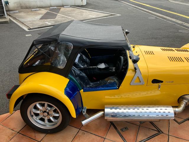 ケータハムその他 　Ｃａｔｅｒｈａｍ　　Ｓｅｖｅｎ　３４０Ｓ　新車未登録車　ファイヤークラックイエロー（14枚目）