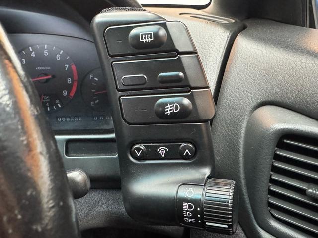 フェアレディＺ ３００ＺＸツインターボ　中期型　Ｔバールーフ　ＢＢＳ１７インチＡＷ　　ＺＥＲＯＦＩＧＨＴＥＲスタンダード車高調　社外マフラー（33枚目）