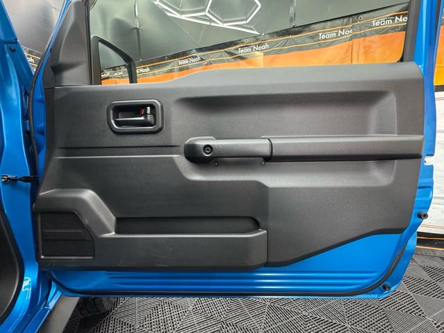 ジムニーシエラ ＪＬ　セーフティサポート装着車　パートタイム４ＷＤ　高低二段切替式　デュアルセンサーブレーキサポート（22枚目）