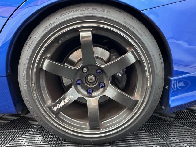 ＲＡＹＳ１８インチＡＷ