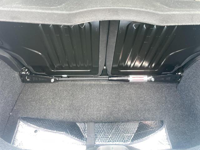 アバルト500 ベースグレード ビ・DTV・ETC・ドラレコ・17インチアルミ・車高調・低ダストブレーキ・スリットブレーキローター・タイミングベルト交換済み(12枚目)