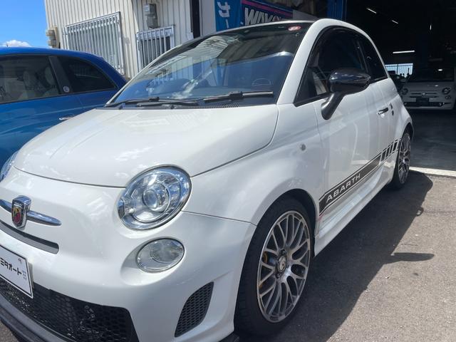 アバルト595C ツーリズモ(14枚目)