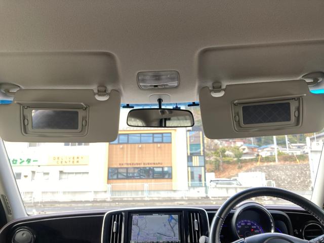 Ｎ－ＯＮＥ プレミアム・Ｌパッケージ　保証付き　禁煙車　ストラーダナビ　フルセグＴＶ　スマートキー　ＨＩＤ　ＥＴＣ（18枚目）
