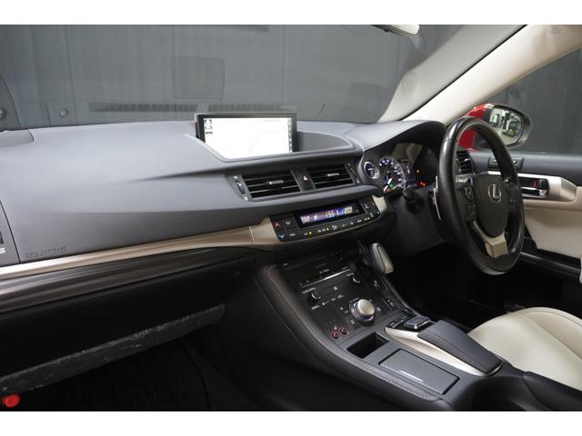 CT CT200h バージョンC ステアリングヒーター L-TEXシート(16枚目)