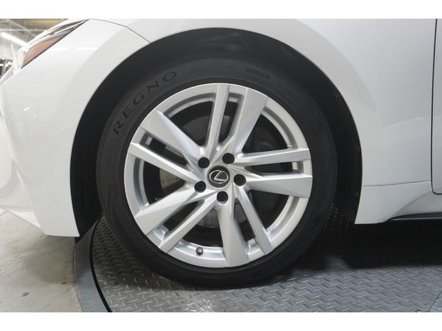 IS IS300h フルLEDヘッドランプ パノラマビックビューモニター(9枚目)