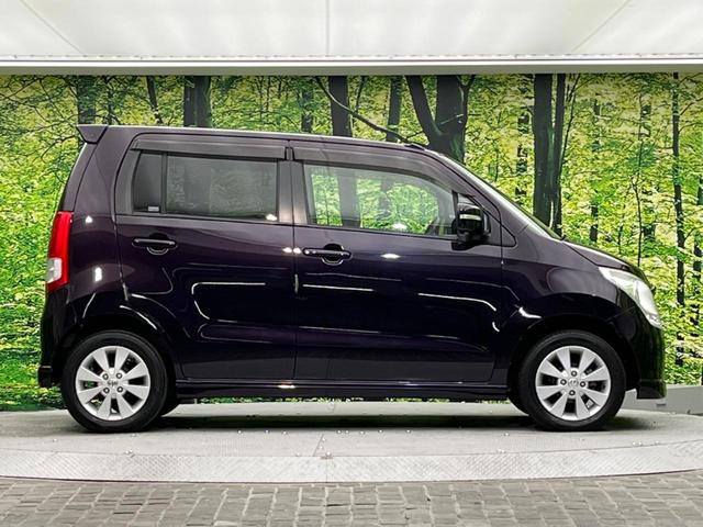 FXリミテッド 禁煙車 スマートキー オートエアコン 革巻きステアリング CD再生 プライバシーガラス ドアバイザー 電動格納ミラー ウィンカーミラー シートリフター 盗難防止装置(15枚目)