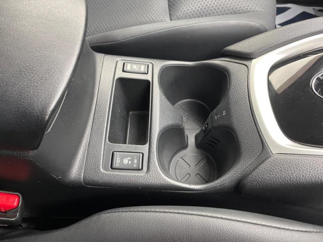 20X エマージェンシーブレーキパッケージ エマージェンシーブレーキ 禁煙車 純正8型ナビ バックカメラ Bluetooth再生 ETC シートヒーター LEDヘッド インテリジェントキー オートライト 革巻きステアリング 純正17インチアルミ(34枚目)