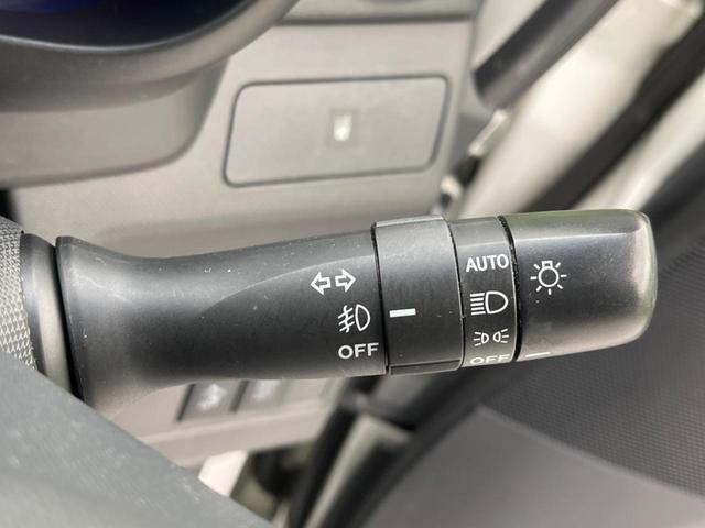 カスタム X VSスマートセレクションSA スマートアシスト 禁煙車 pioneer製ナビ ETC LEDヘッド スマートキー オートライト オートエアコン 革巻きステアリング 純正15インチアルミ プライバシーガラス アイドリングストップ(8枚目)