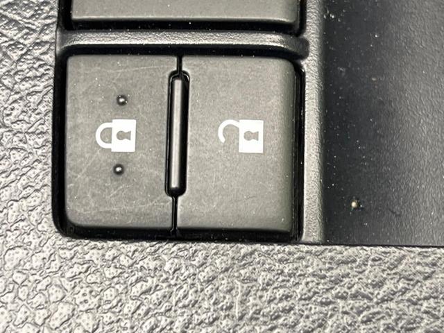 X セーフティセンス パワースライドドア 禁煙車 Pioneer製ナビ バックカメラ Bluetooth再生 ETC 車線逸脱警報 オートマチックハイビーム スマートキー ブラックファブリックシート(30枚目)