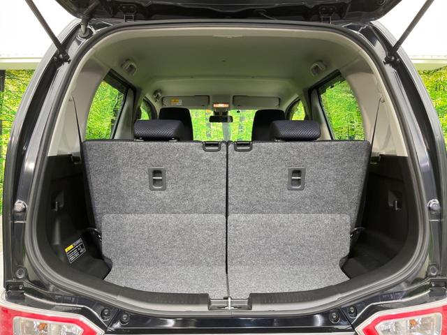 ハイブリッドFZ デュアルセンサーブレーキサポート 禁煙車 Panasonicナビ Bluetooth再生 ETC シートヒーター LEDヘッドライト スマートキー 誤発進抑制機能 車線逸脱警報 先行車発進お知らせ機能(14枚目)