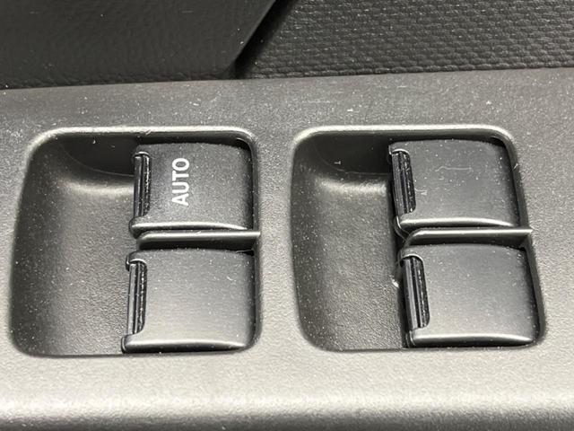 ハイブリッドFZ デュアルセンサーブレーキサポート 禁煙車 Panasonicナビ Bluetooth再生 ETC シートヒーター LEDヘッドライト スマートキー 誤発進抑制機能 車線逸脱警報 先行車発進お知らせ機能(27枚目)