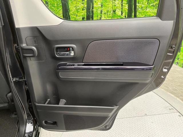 ハイブリッドX セーフティサポート 禁煙車 Pioneerナビ バックカメラ Bluetooth再生 ETC シートヒーター LEDヘッドライト LEDフォグランプ スマートキー 誤発進抑制機能 ハイビームアシスト(29枚目)