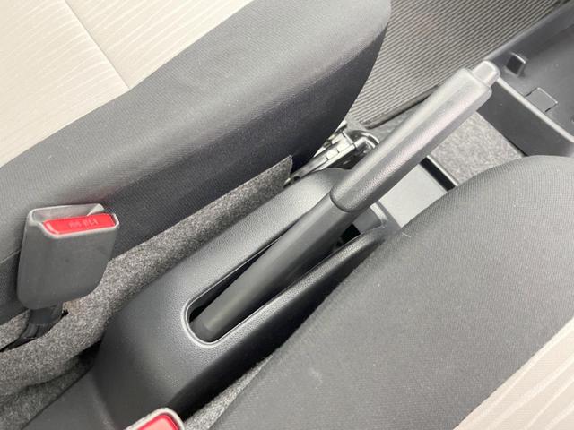 L SAIII スマートアシスト3 禁煙車 LEDヘッドライト クリアランスソナー 先行車発進お知らせ機能 誤発進抑制機能 オートハイビーム 車線逸脱警報(34枚目)
