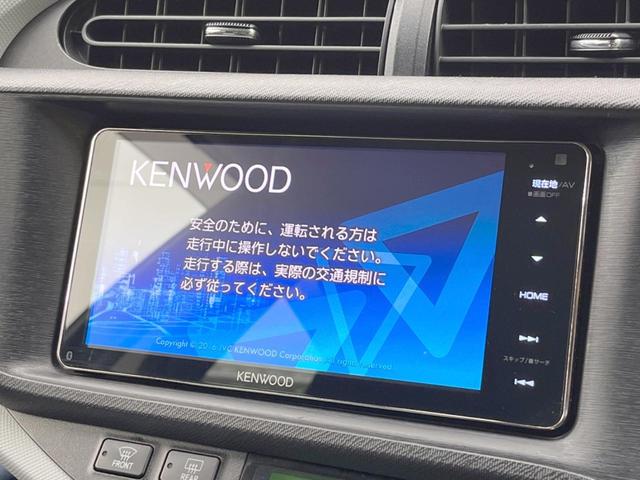 Ｓ　禁煙車　ＳＤナビ　ＥＴＣ　Ｂｌｕｅｔｏｏｔｈ再生　フルセグ　スマートキー　オートライト　オートエアコン　ＣＤ／ＤＶＤ再生　盗難防止装置　プライバシーガラス　電動格納ミラー　トラクションコントロール(3枚目)