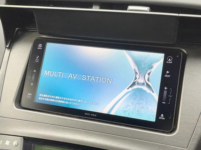 プリウス Ｓ　禁煙車　純正ナビ　バックカメラ　ＥＴＣ　Ｂｌｕｅｔｏｏｔｈ　ＨＩＤヘッドライト　ＬＥＤフォグライト　オートライト　オートエアコン　スマートキー　ステアリングスイッチ　１５インチアルミホイール（3枚目）