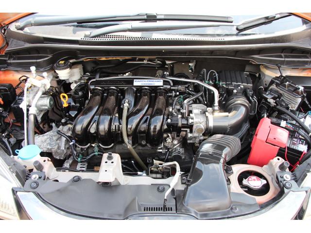 フィット RS 柿本改マフラー あんしんPKG 6速MT 純正ナビ フルセグ Bカメラ ドラレコ ETC プッシュスタート スマートキー LEDヘッドライト(4枚目)